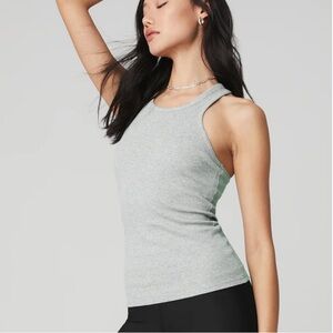 Alo Ribbed Aspire Tank Size Small Heathered Grey